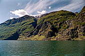 Norvegia, la regione dei fiordi, vedute durante la gita in battello lungo l'Aurlandsfjord e il Noeroyfjord. 